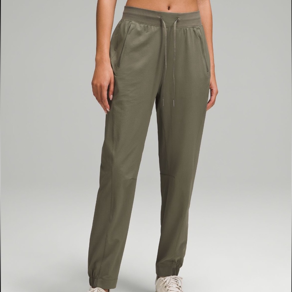 Lululemon License to Train Joggers